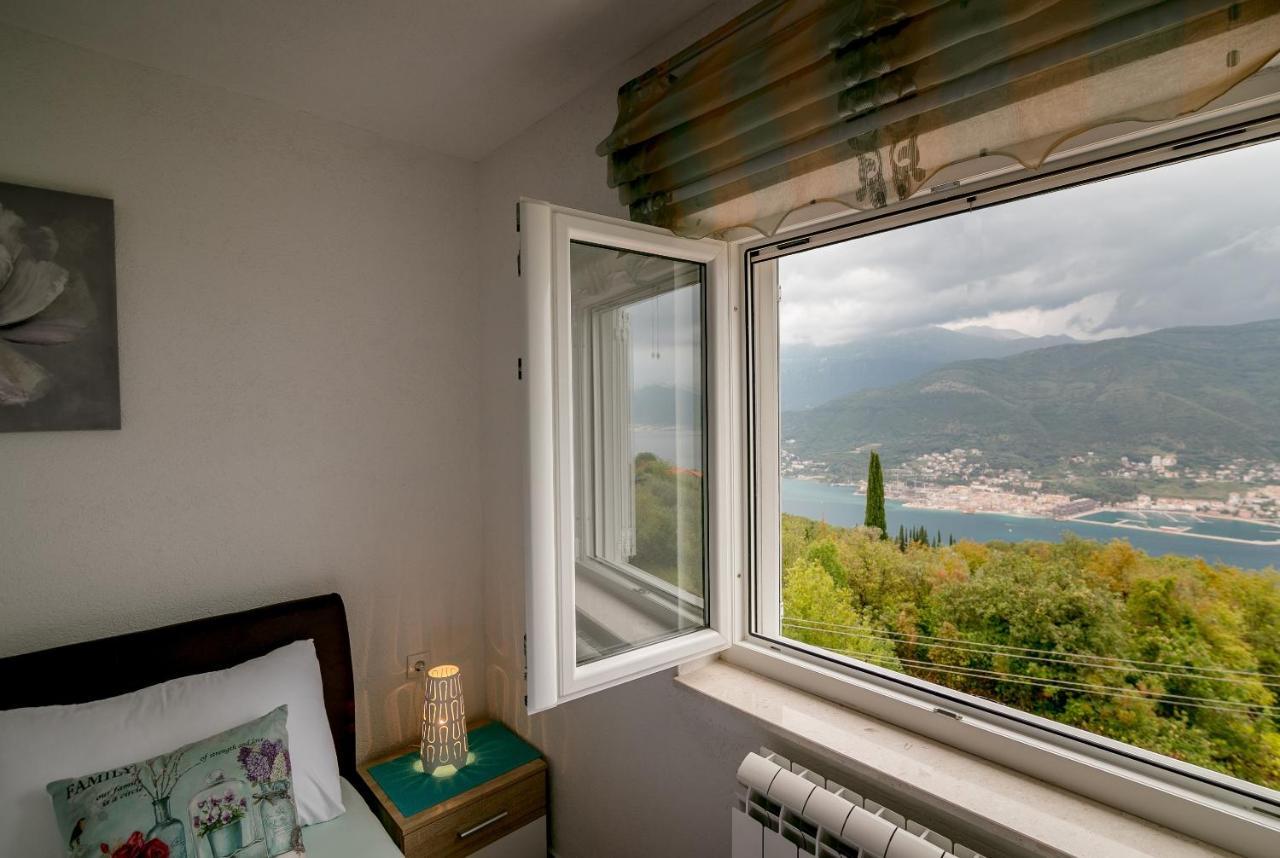 Apartments Mitrovic لوستيكا المظهر الخارجي الصورة