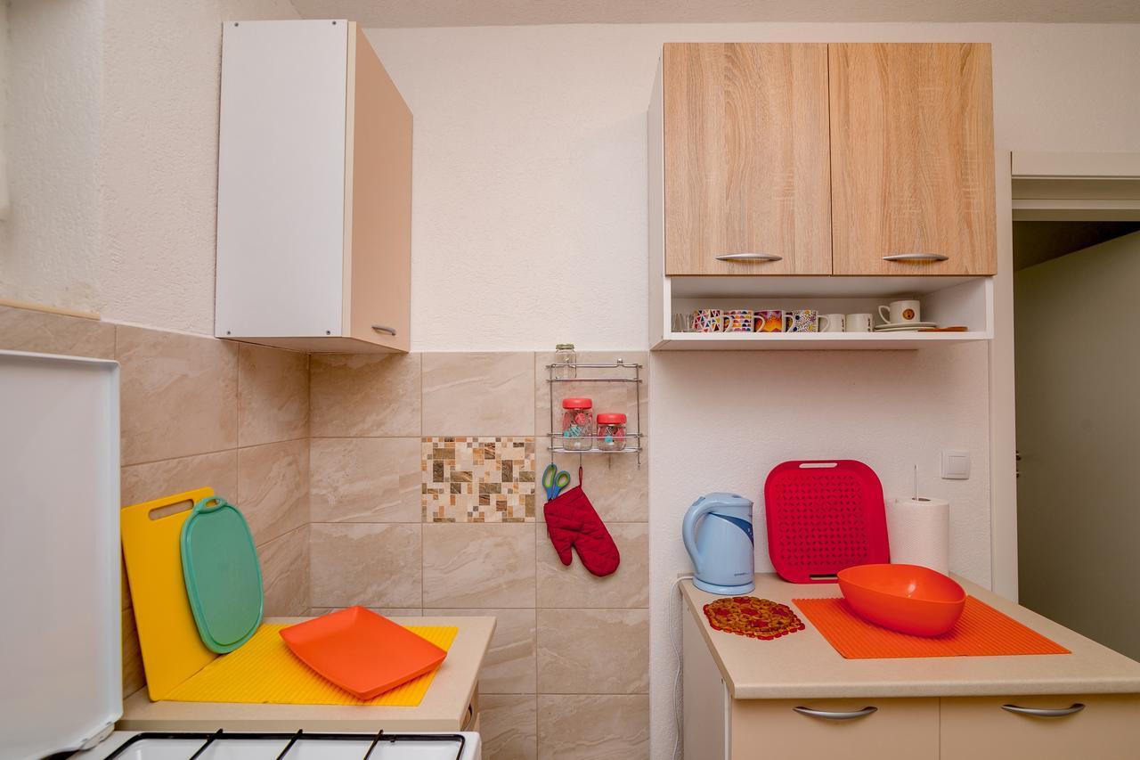Apartments Mitrovic لوستيكا المظهر الخارجي الصورة